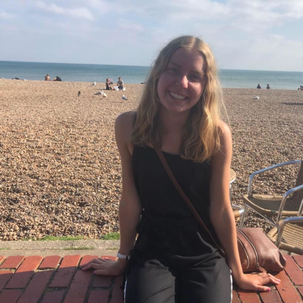 Meet your Posher, Lauren